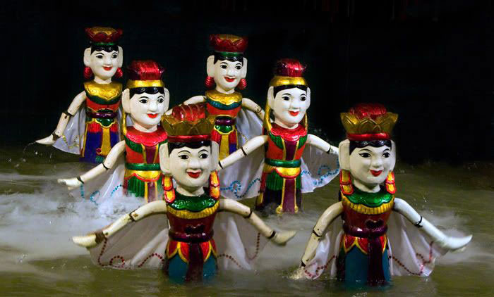 Teatrul de marionete pe apă Hanoi Vietnam (exclusiv la Iași), Marionetele vietnameze pe apă      
